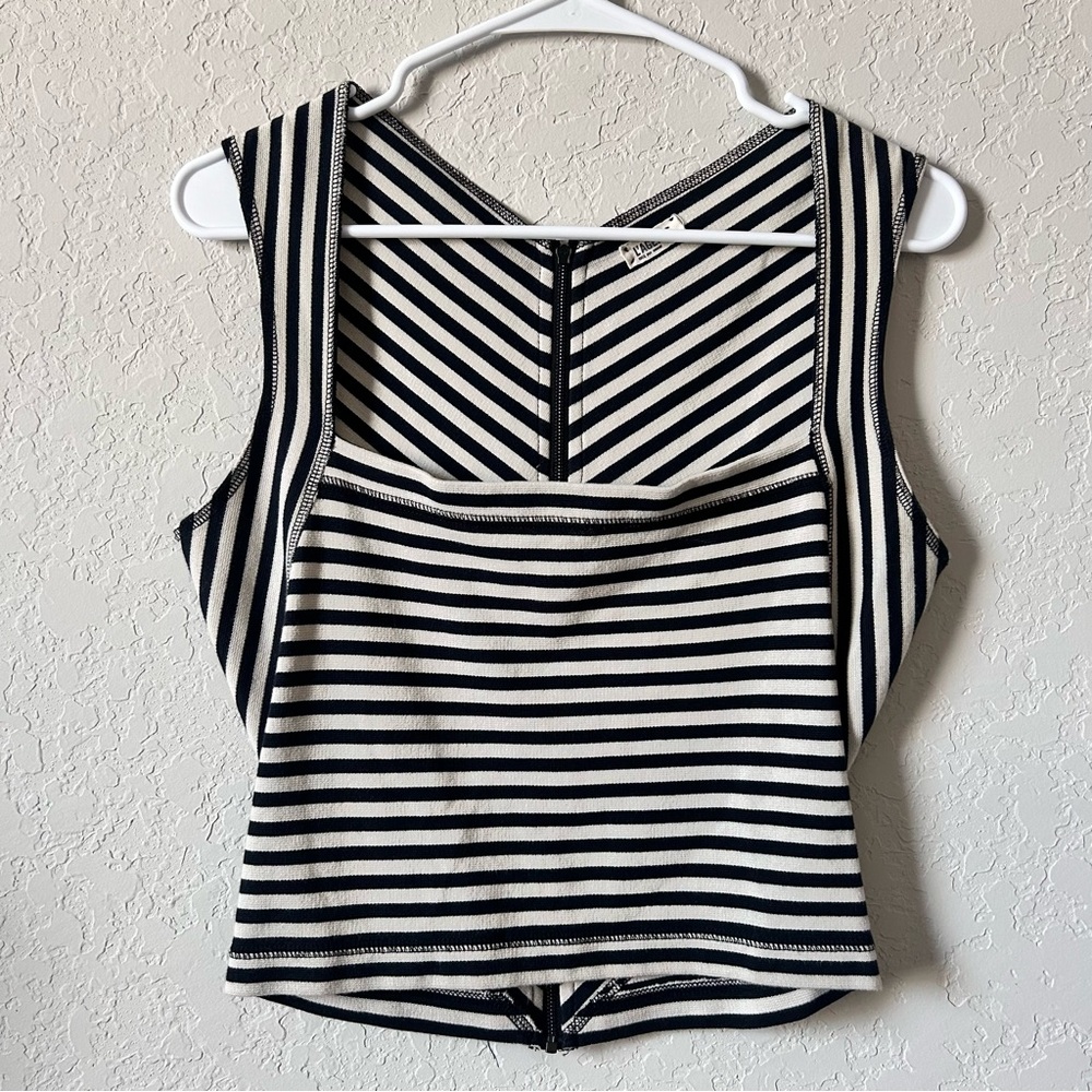L’agence Square Neck Fitted Crop Top